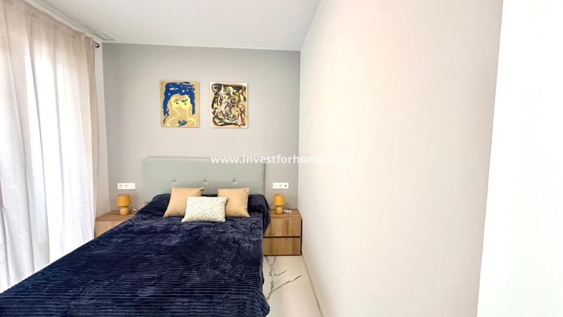 Sale - Apartment - Torrevieja - Playa del Cura