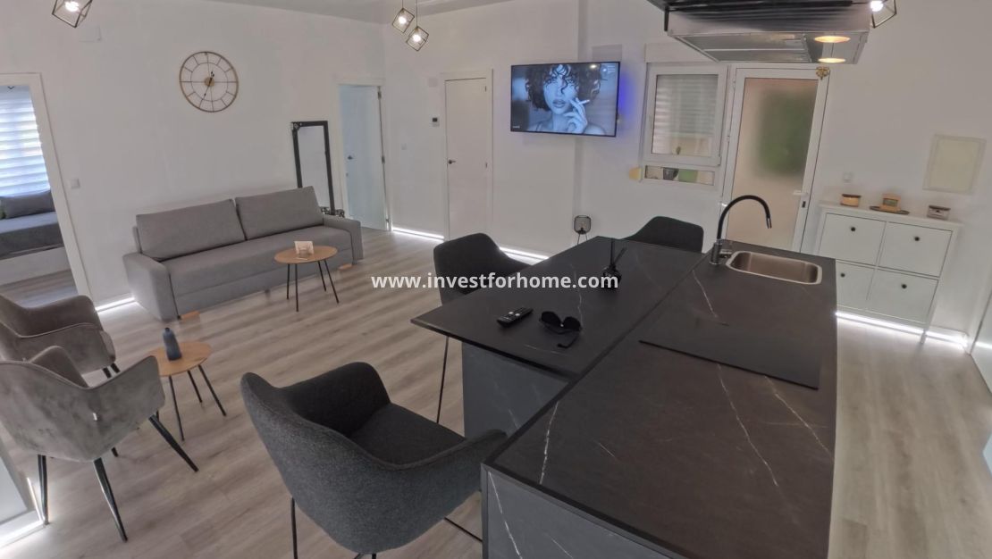 Sale - Apartment - Torrevieja - Playa del Cura