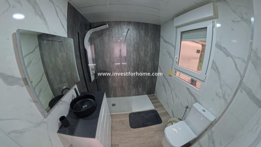 Sale - Apartment - Torrevieja - Playa del Cura