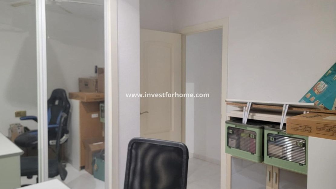 Sale - Apartment - Torrevieja - Playa del Cura