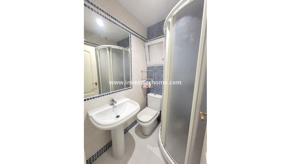 Sale - Apartment - Torrevieja - Playa del Cura