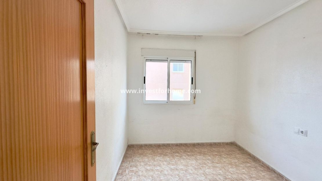 Sale - Apartment - Torrevieja - Playa del Cura