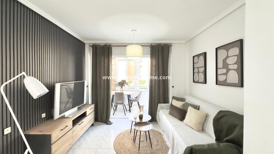 Sale - Apartment - Torrevieja - Playa del Cura