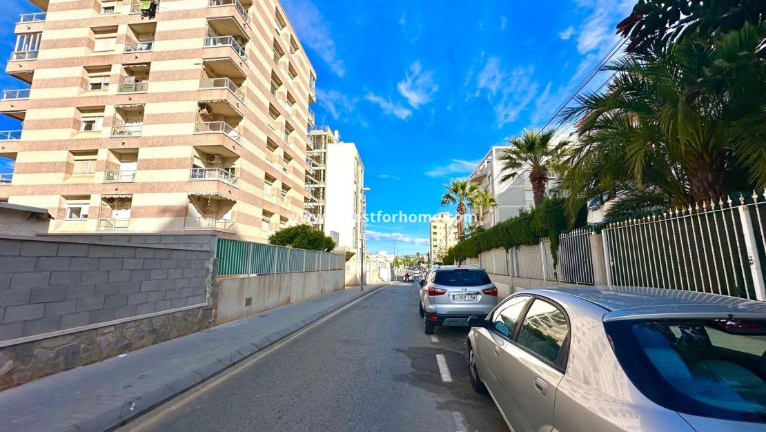 Sale - Apartment - Torrevieja - Playa del Cura