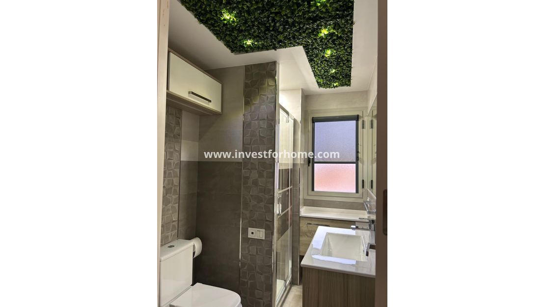 Sale - Apartment - Torrevieja - Playa del Cura