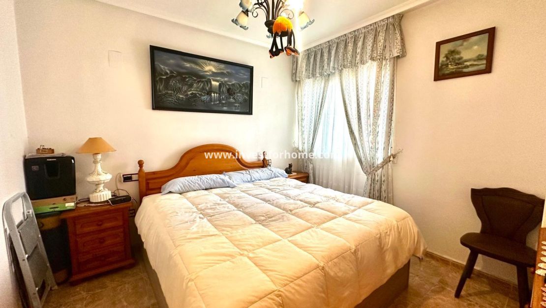 Sale - Apartment - Torrevieja - Playa del Cura