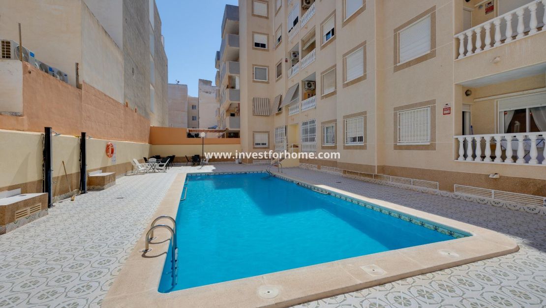 Sale - Apartment - Torrevieja - Playa del Cura