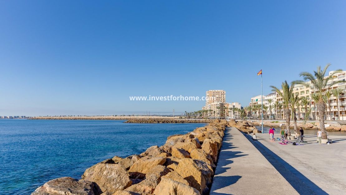 Sale - Apartment - Torrevieja - Playa del Cura