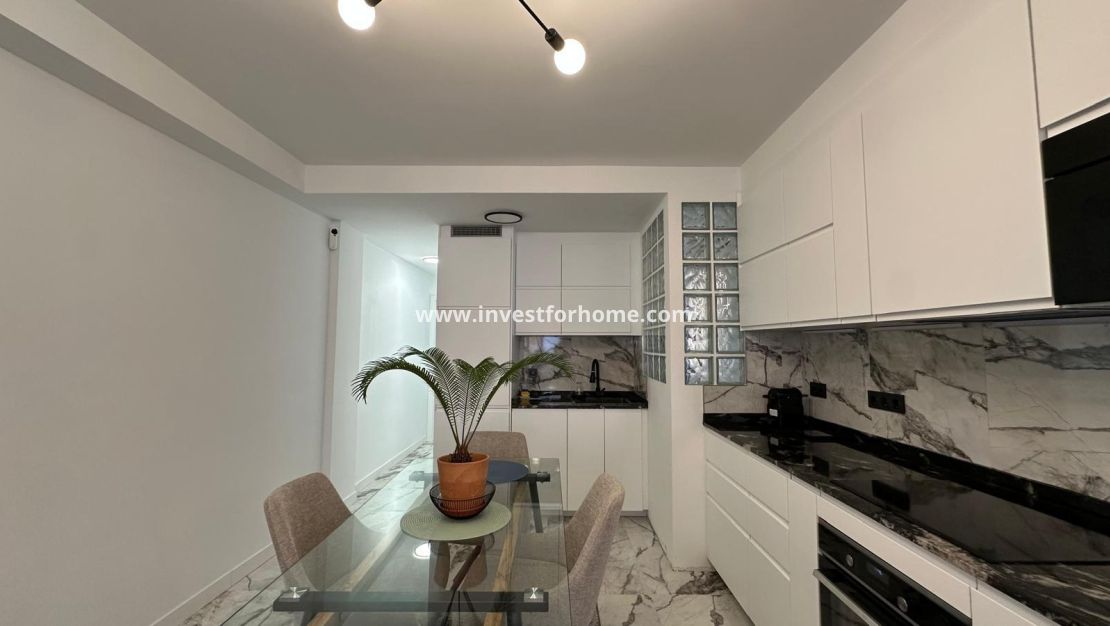 Sale - Apartment - Torrevieja - Playa del Cura