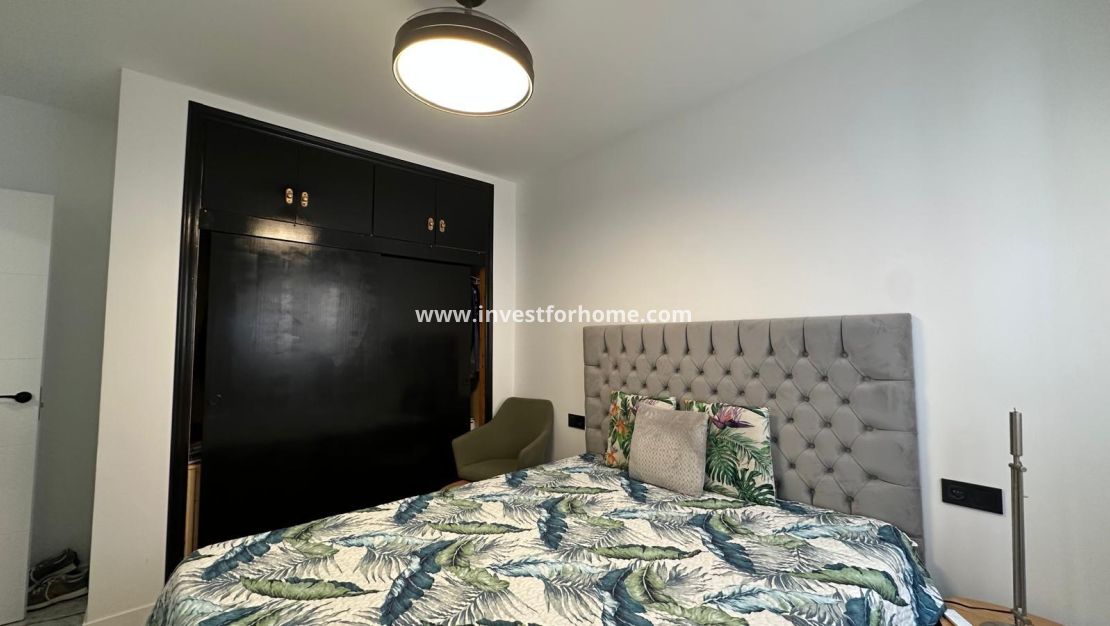 Sale - Apartment - Torrevieja - Playa del Cura