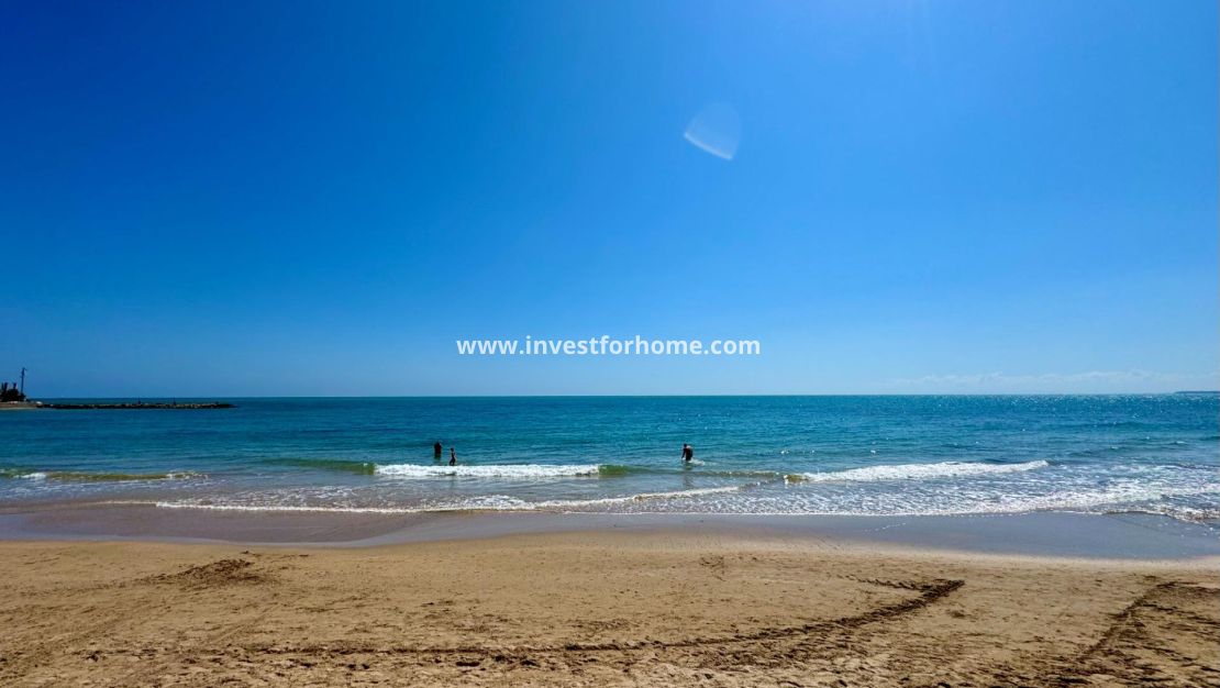 Sale - Apartment - Torrevieja - Playa del Cura
