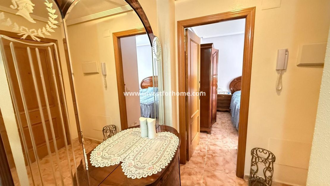 Sale - Apartment - Torrevieja - Playa del Cura
