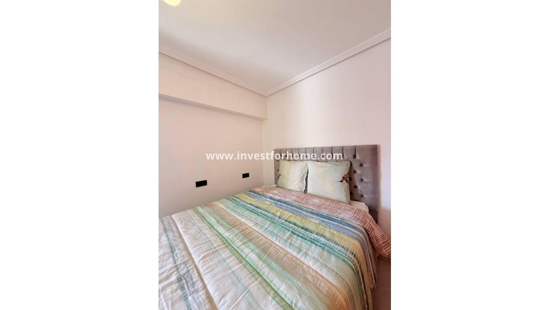 Sale - Apartment - Torrevieja - Playa del Cura