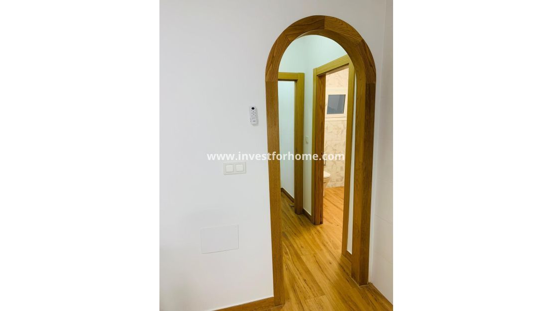 Sale - Apartment - Torrevieja - Playa del Cura