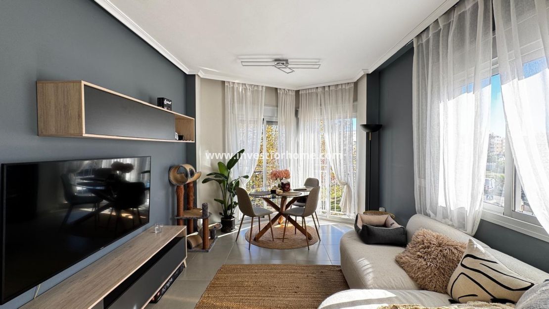 Sale - Apartment - Torrevieja - Playa del Cura