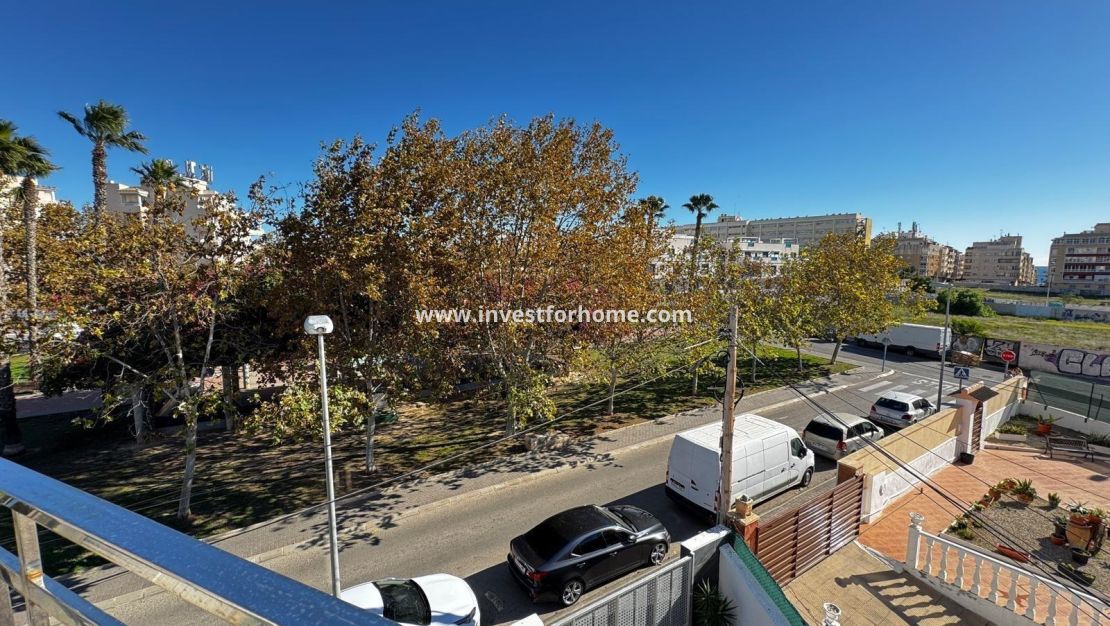 Sale - Apartment - Torrevieja - Playa del Cura