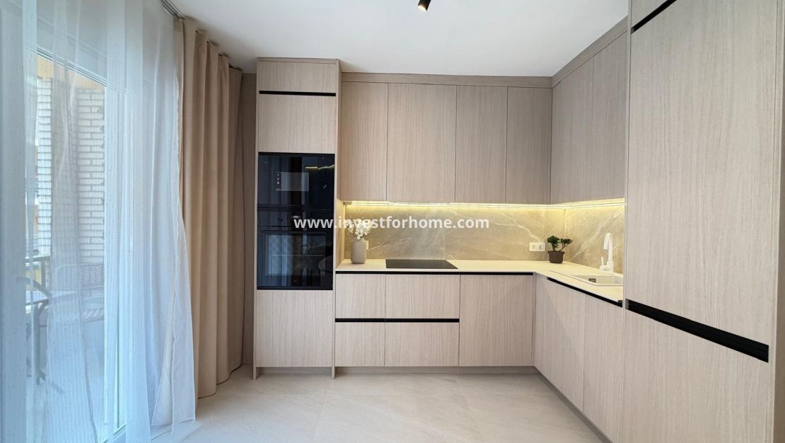 Sale - Apartment - Torrevieja - Playa del Cura