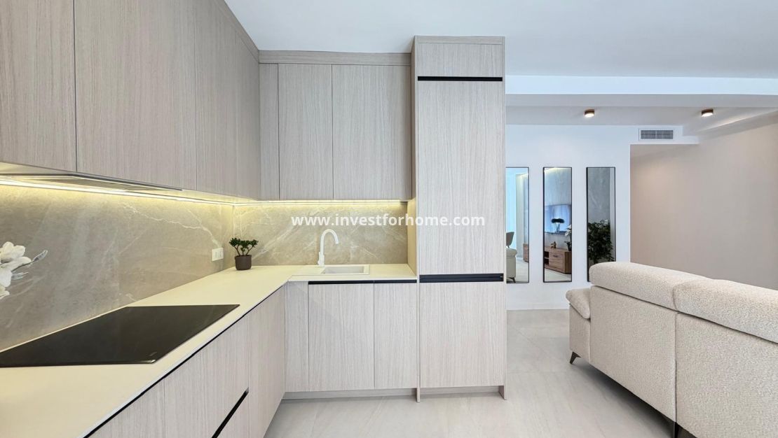 Sale - Apartment - Torrevieja - Playa del Cura