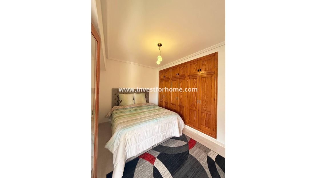 Sale - Apartment - Torrevieja - Playa del Cura