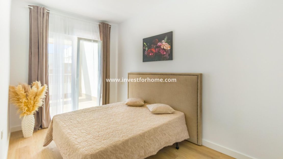 Sale - Apartment - Torrevieja - Playa del Cura
