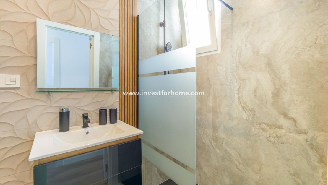 Sale - Apartment - Torrevieja - Playa del Cura