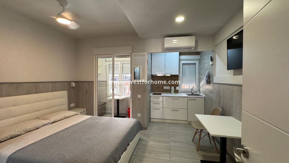 Sale - Apartment - Torrevieja - Playa del Cura
