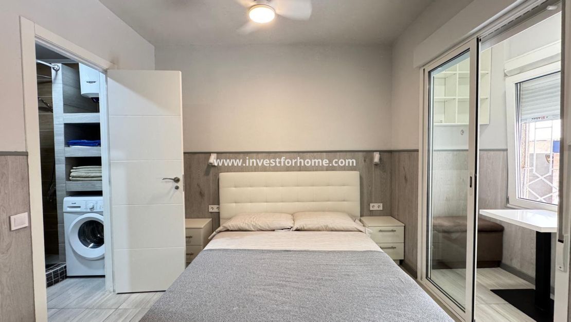 Sale - Apartment - Torrevieja - Playa del Cura