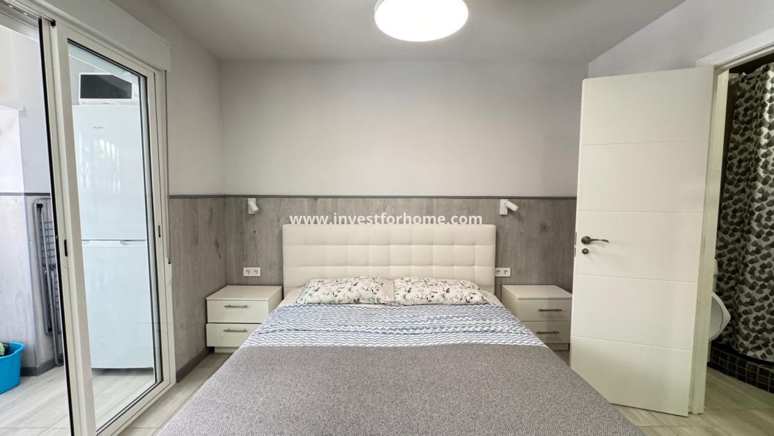 Sale - Apartment - Torrevieja - Playa del Cura