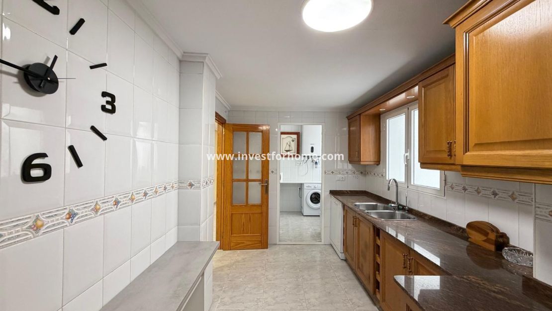 Sale - Apartment - Torrevieja - Playa del Cura