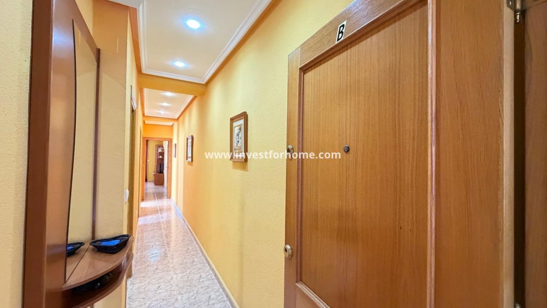 Sale - Apartment - Torrevieja - Playa del Cura