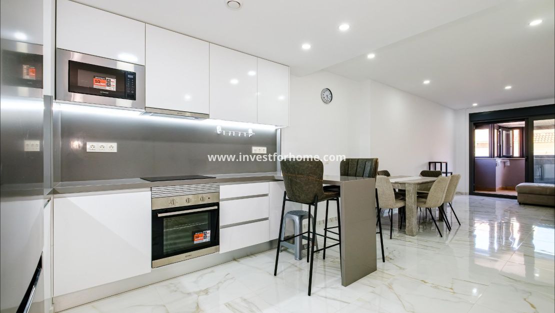 Sale - Apartment - Torrevieja - Playa del Cura