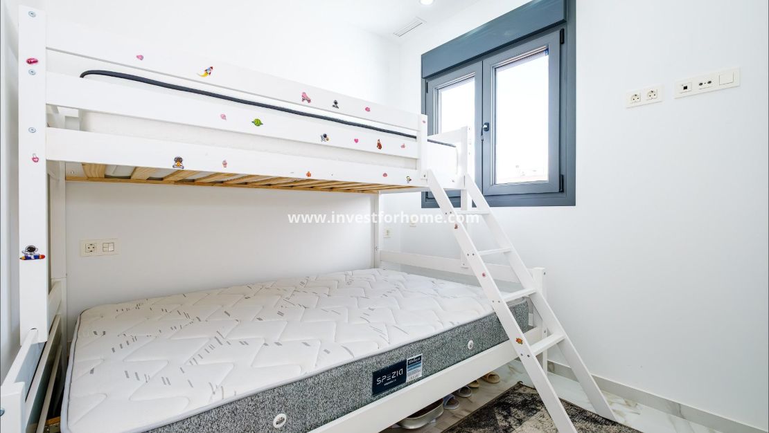 Sale - Apartment - Torrevieja - Playa del Cura