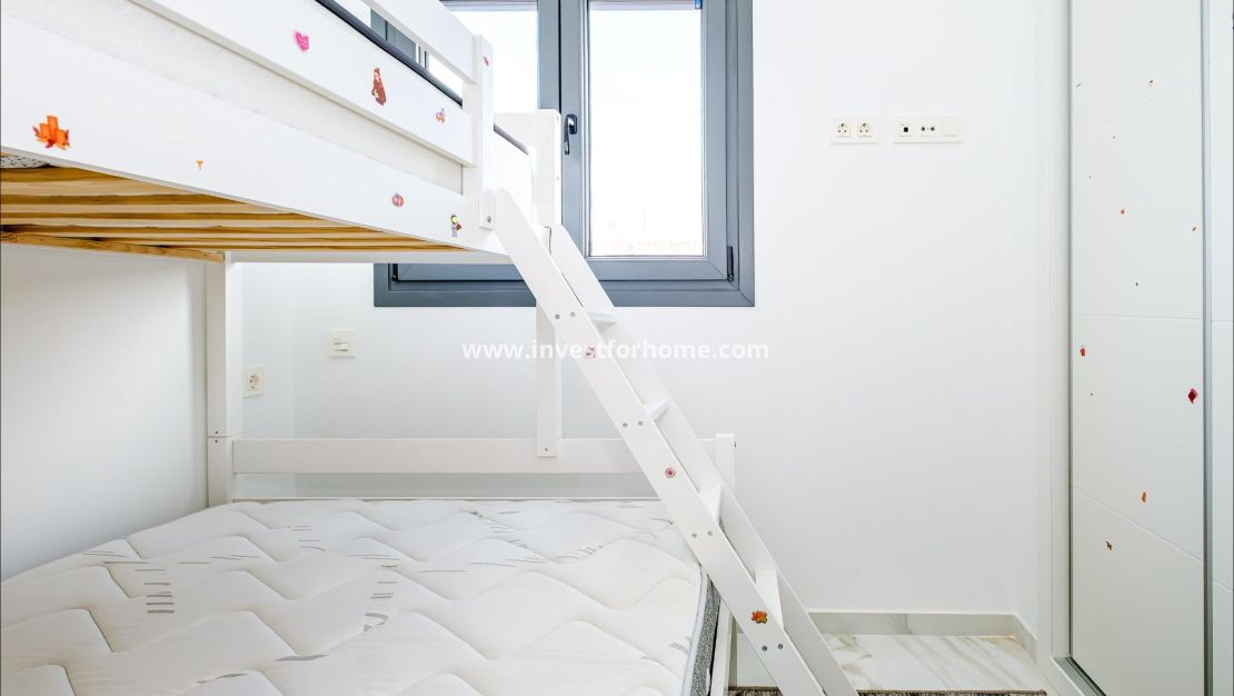 Sale - Apartment - Torrevieja - Playa del Cura