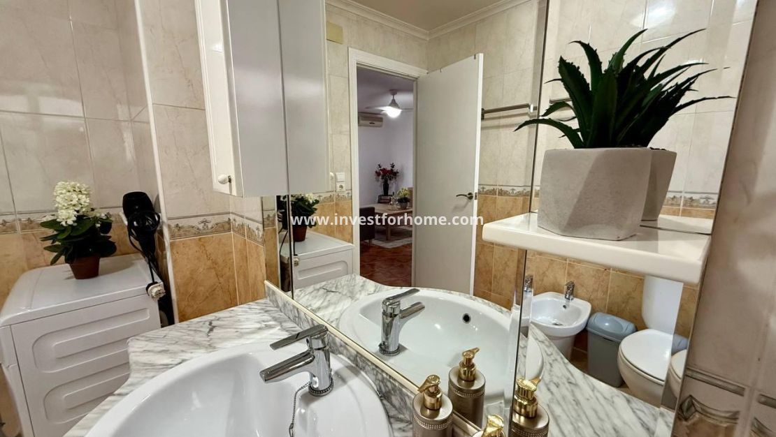 Sale - Apartment - Torrevieja - Playa del Cura