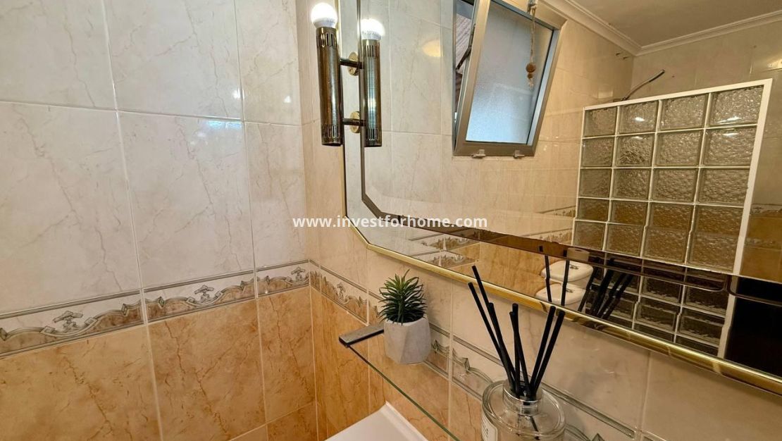 Sale - Apartment - Torrevieja - Playa del Cura