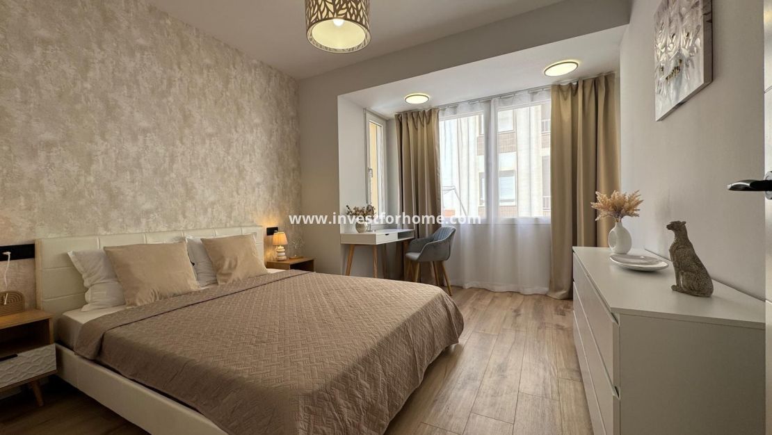 Sale - Apartment - Torrevieja - Playa del Cura