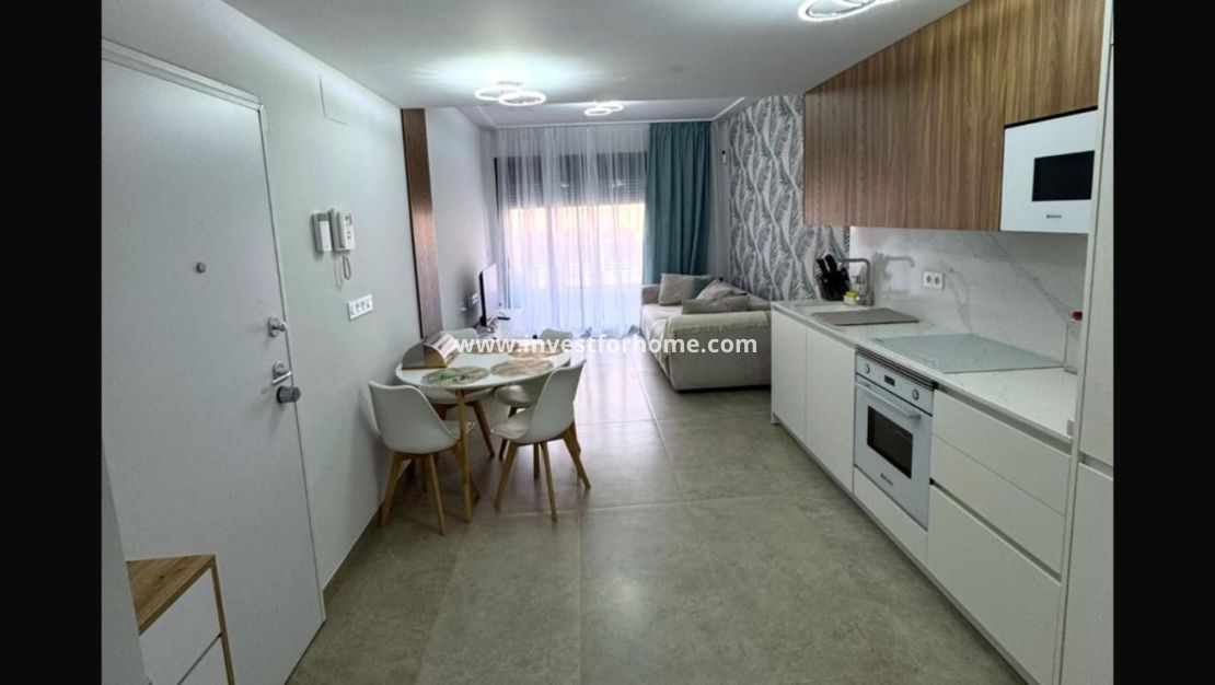 Sale - Apartment - Torrevieja - Playa del Cura