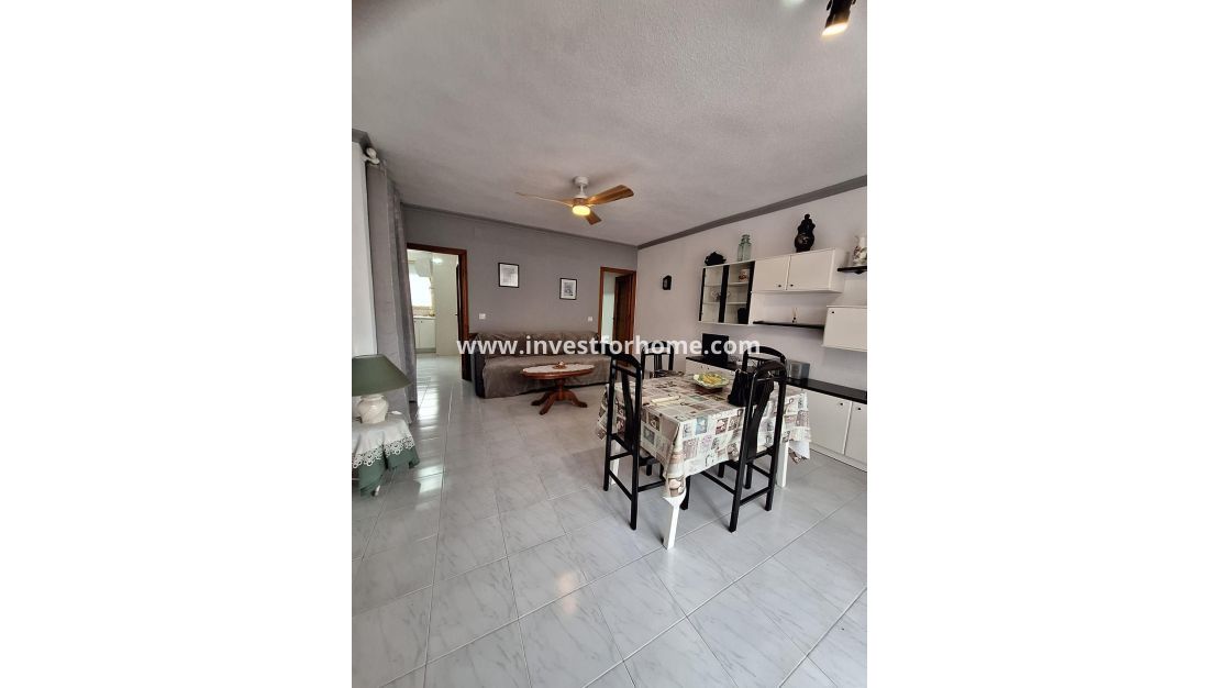 Sale - Apartment - Torrevieja - Playa del Cura