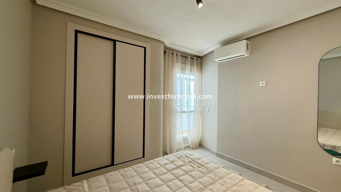 Sale - Apartment - Torrevieja - Playa del Cura