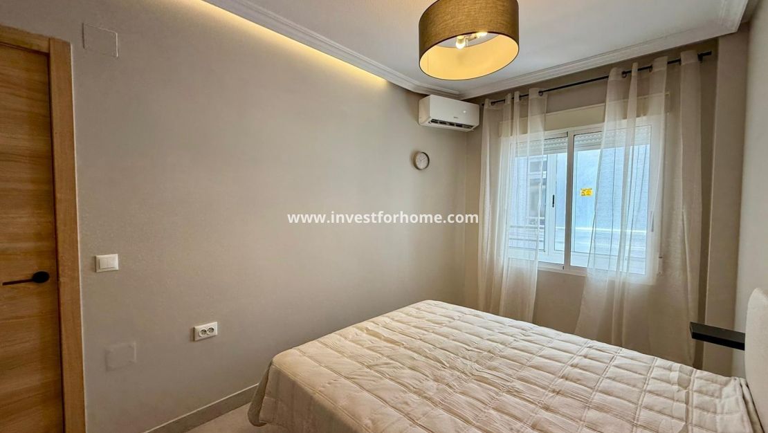 Sale - Apartment - Torrevieja - Playa del Cura