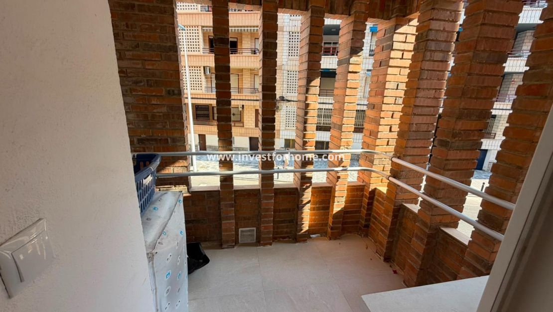 Sale - Apartment - Torrevieja - Playa del Cura