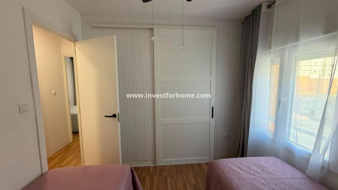 Sale - Apartment - Torrevieja - Playa del Cura