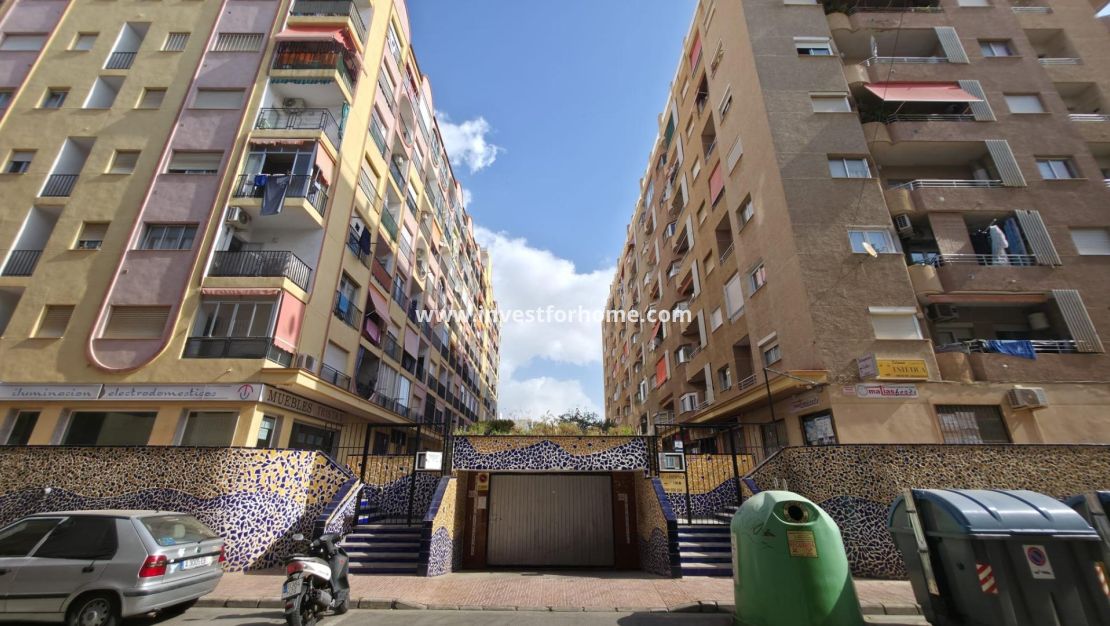 Sale - Apartment - Torrevieja - Playa del Cura
