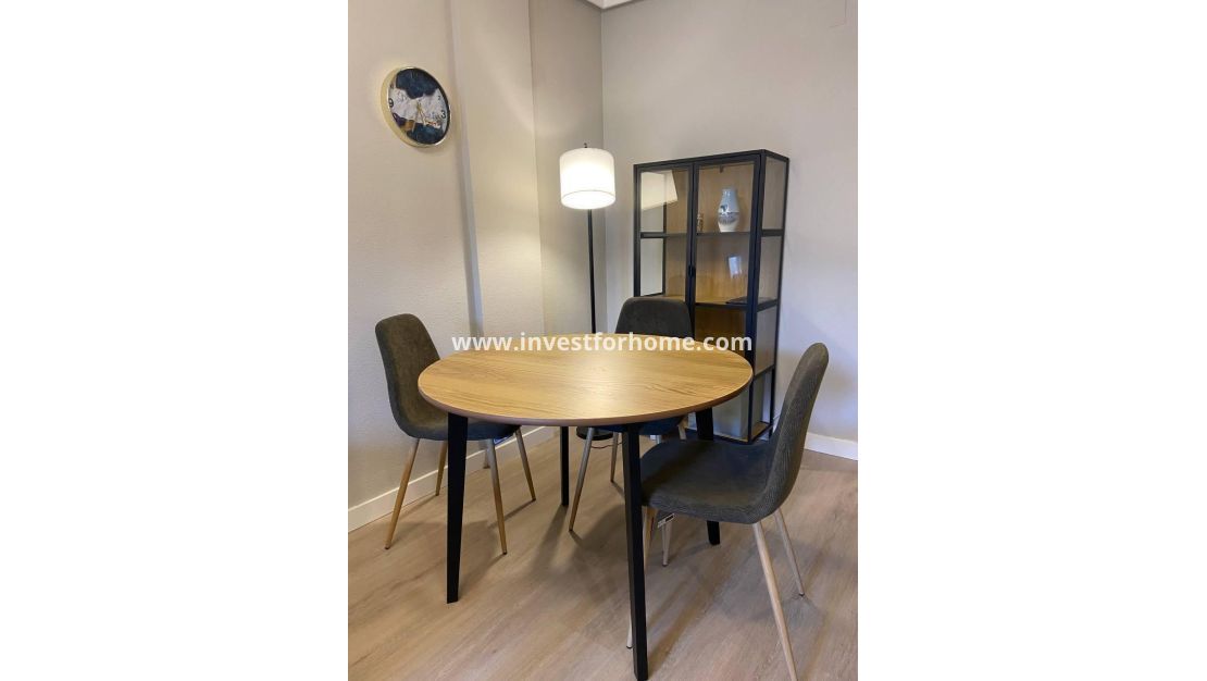 Sale - Apartment - Torrevieja - Playa del Cura