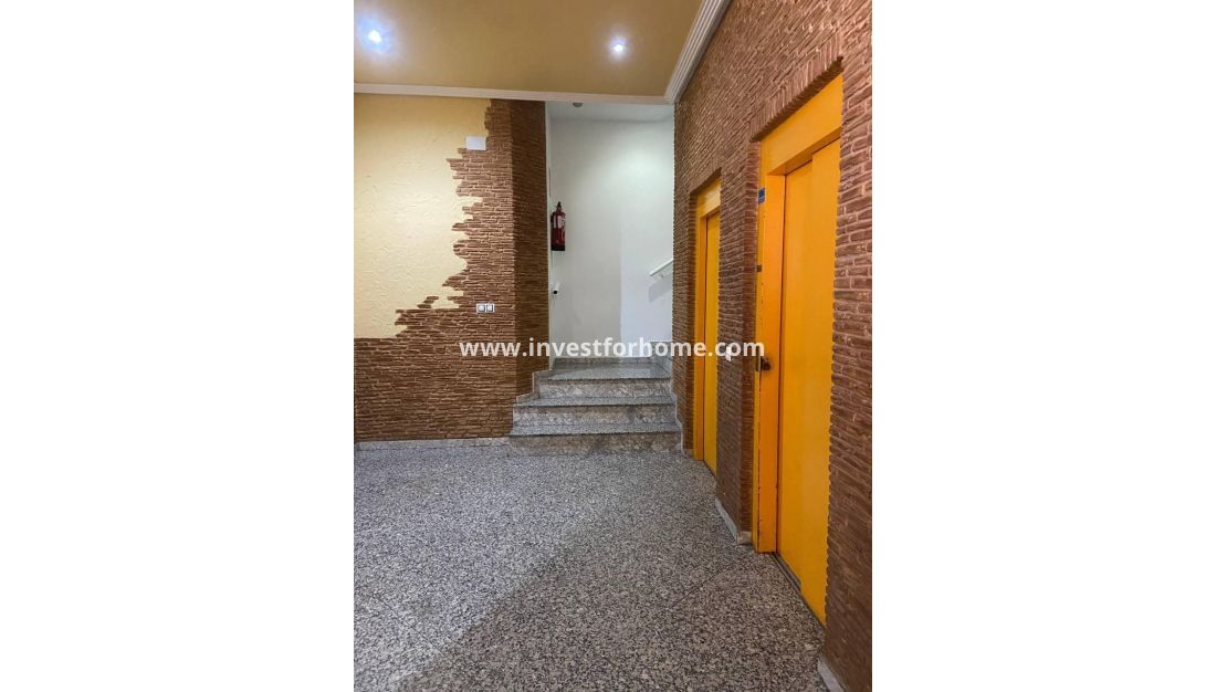Sale - Apartment - Torrevieja - Playa del Cura
