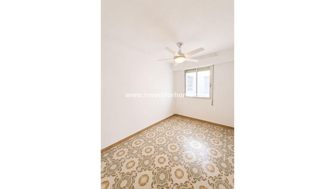 Sale - Apartment - Torrevieja - Playa del Cura