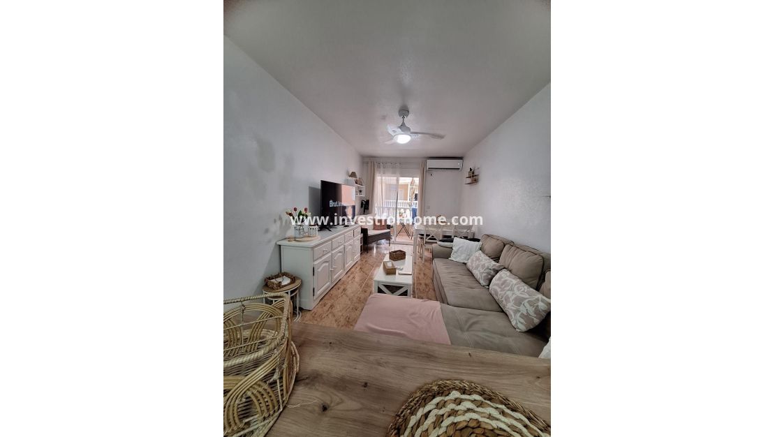 Sale - Apartment - Torrevieja - Playa del Cura
