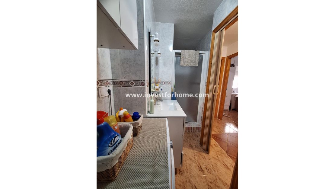 Sale - Apartment - Torrevieja - Playa del Cura