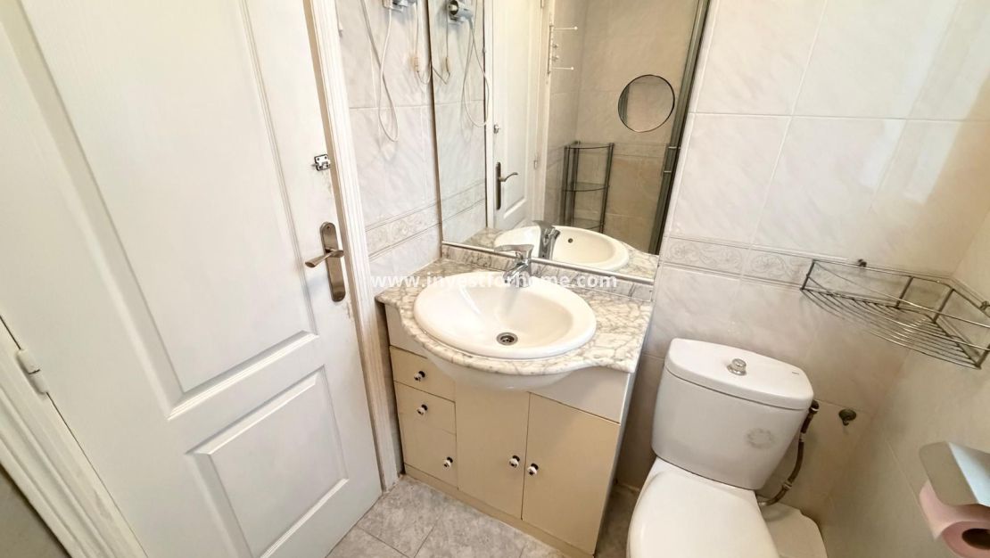 Sale - Apartment - Torrevieja - Playa del Cura