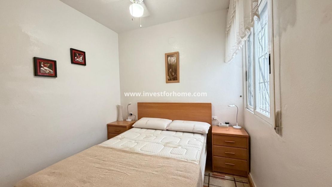 Sale - Apartment - Torrevieja - Playa del Cura